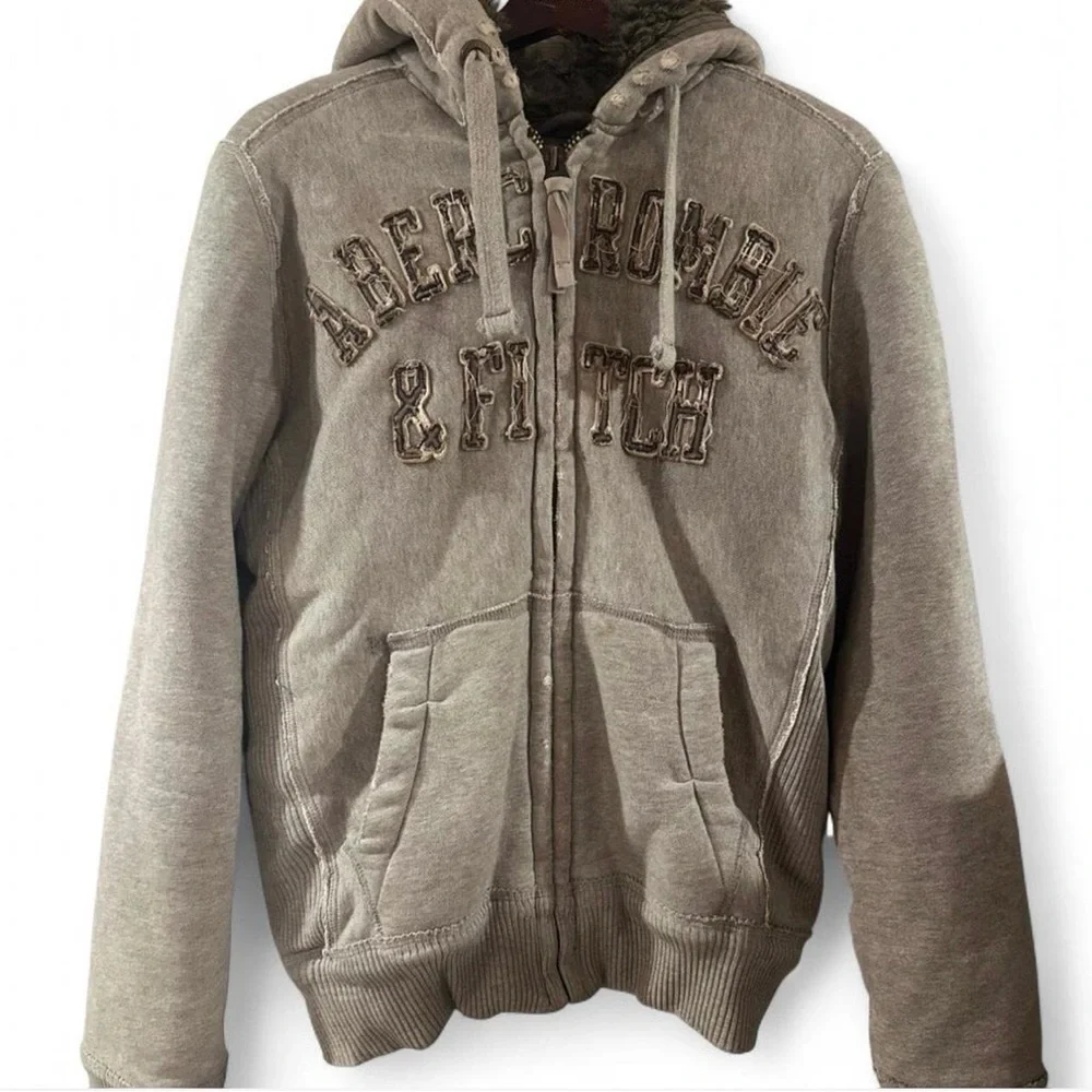 VTG, Rare, Y2K Abercrombie & Fitch Gray Wolf Jaw Hoodie Jacket Size Men’s Small